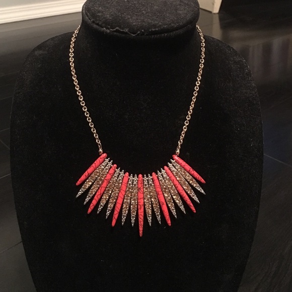 ⭐️OPEN TO OFFERS⭐️Orange & Gold dainty necklace