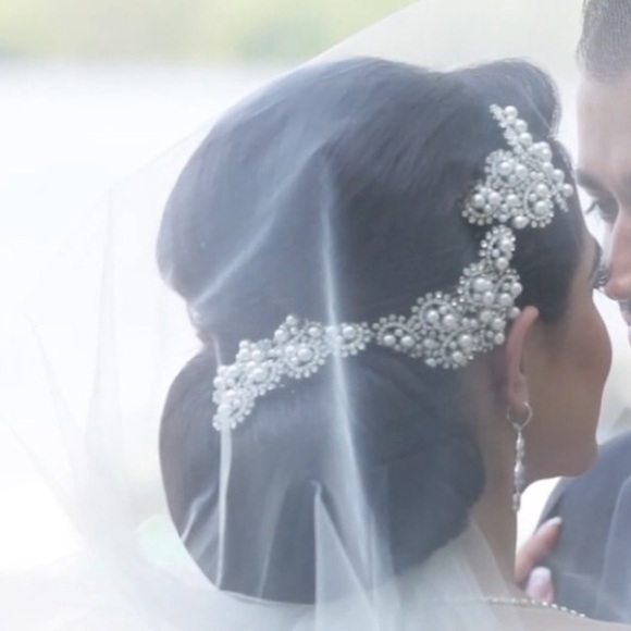 Bridal headpiece