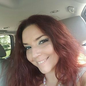 Meet your Posher, Pamela