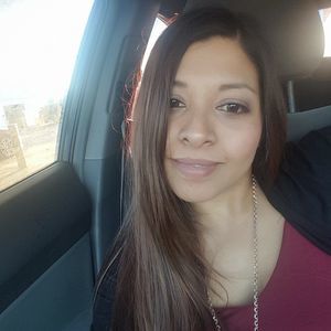 Meet your Posher, April