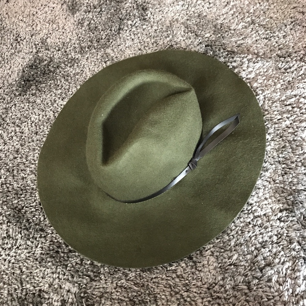 Hunter Green Hat✨
