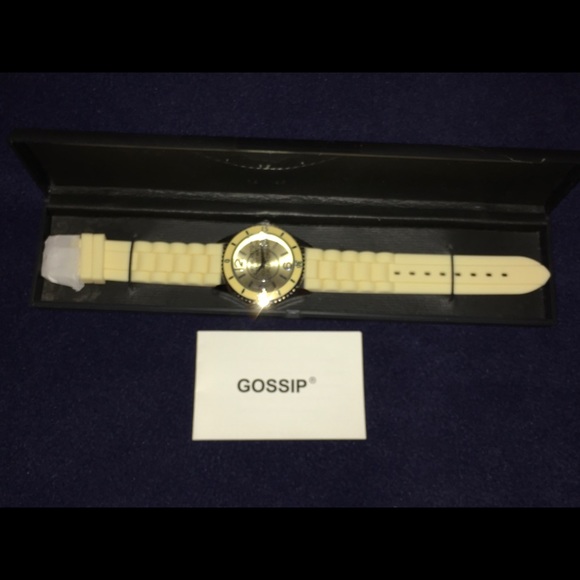 Gossip watch in pastel yellow