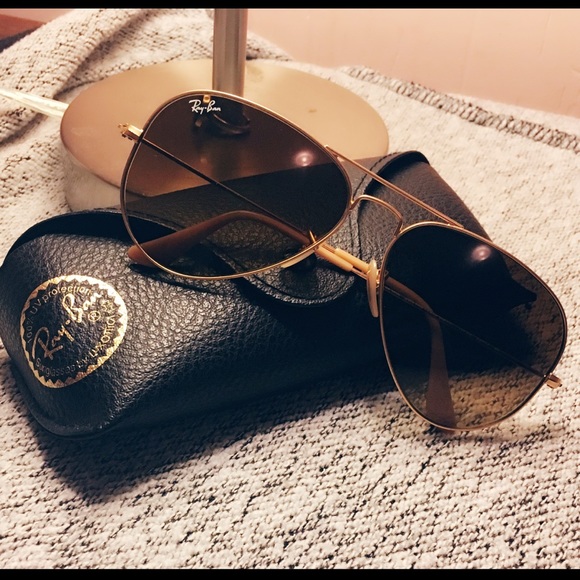 ‼️Sale‼️Ray Ban Gold Aviators 58mm