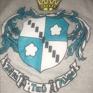 ZTA Crest Quarter Zip