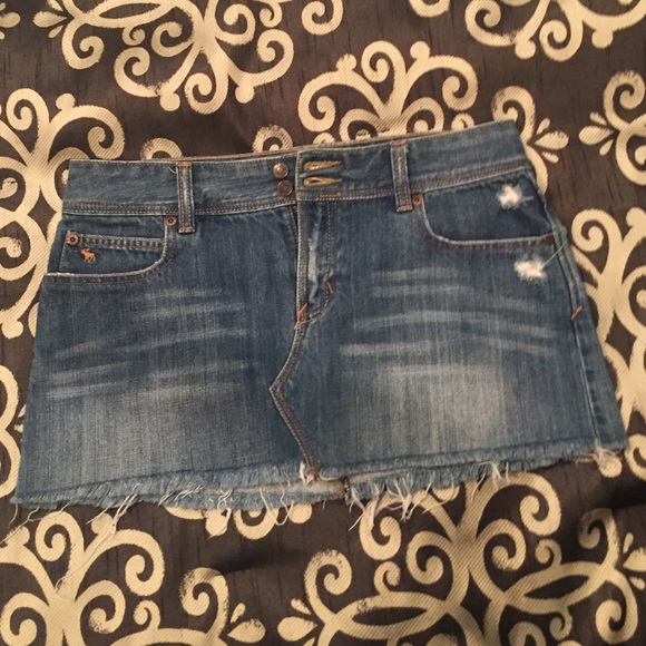 Abercrombie & Fitch Dresses & Skirts - Abercrombie & Fitch Skirt