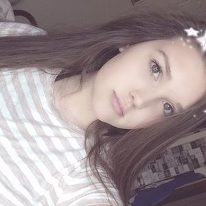 Meet your Posher, Hayley