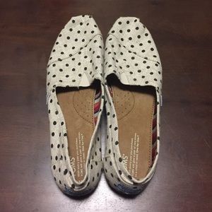 TOMS flats khaki/burlap with black dots never worn