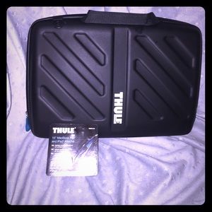 15" laptop / MacBook / iPad case & carrier