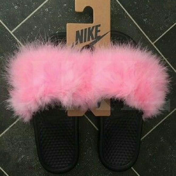 Custom Fur slides - Picture 2 of 4
