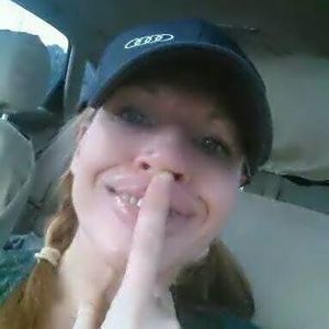 Meet your Posher, Sandy