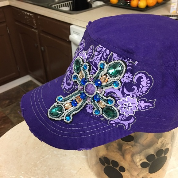 Hat - Picture 2 of 2