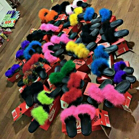 Custom ORANGE fur slides - Picture 2 of 2