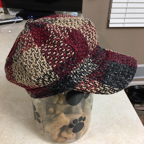 Hat - Picture 2 of 2