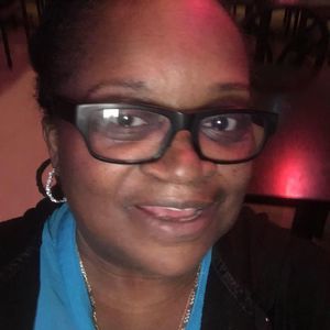 Meet your Posher, Benita