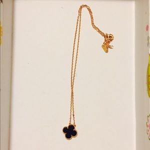 van cleef & arpels classic necklace