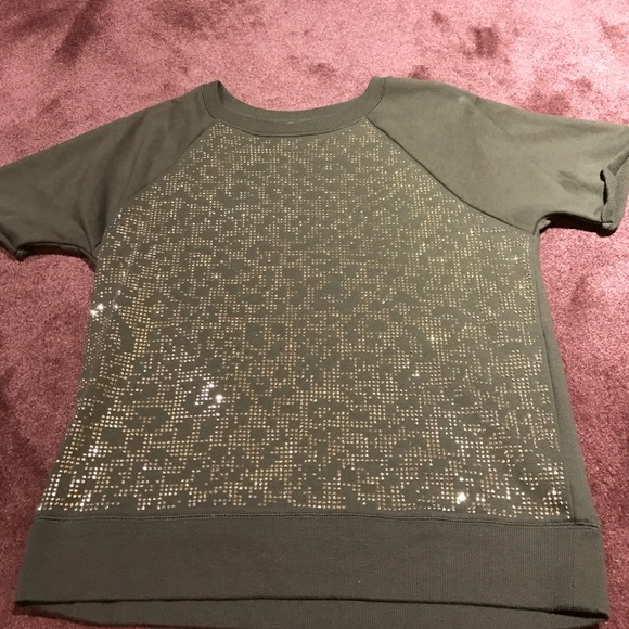 Michael Michael Kors short sleeve sweatshirt. - Picture 1 of 4
