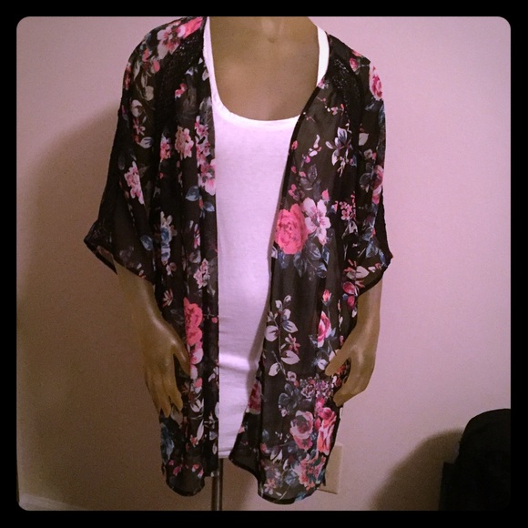 Floral kimono