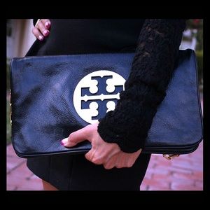 AUTHENTIC TORY BURCH REVA CLUTCH