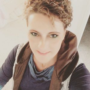 Meet your Posher, Olivette