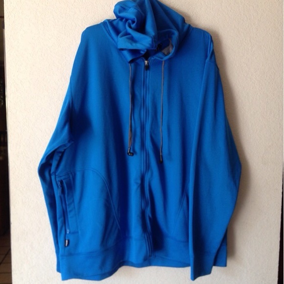 Xersion full zip Sweater with earphones