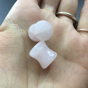 00g baby pink gauges