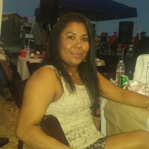 Meet your Posher, Elina