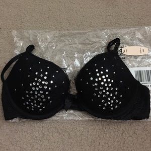 Brand new with tags VS black laced push up bra