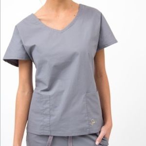 Jaanuu Scrub Top - The Dolman Top