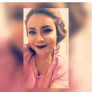 Meet your Posher, Yohana