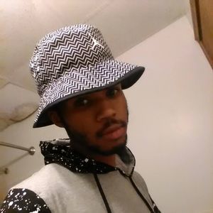 Meet your Posher, Erick