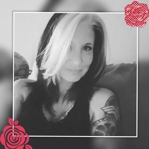 Meet your Posher, Pearl ann