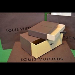 Louis Vuitton packaging