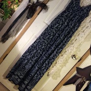 Gorgeous black & white bandana print maxi dress