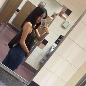 Meet your Posher, Montse