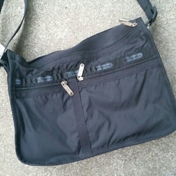 LeSportsac Handbags - LESPORTSAC "Deluxe Everyday Bag" with utility bag