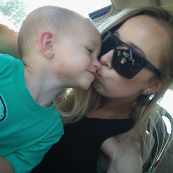 Meet your Posher, Amber