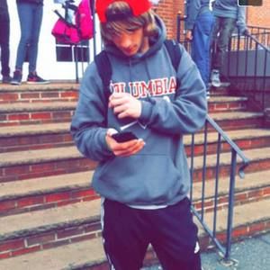 Meet your Posher, Dmitri