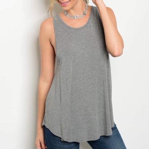 LAST🌷Twisted Muscle Tee | A2 ❗️Clearance - Picture 2 of 2