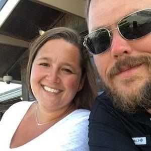 Meet your Posher, Cari