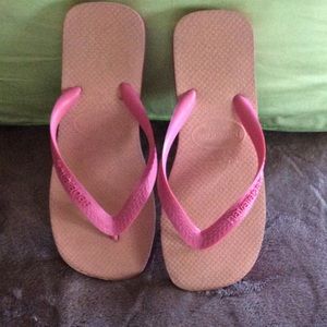 Havianas flip flops