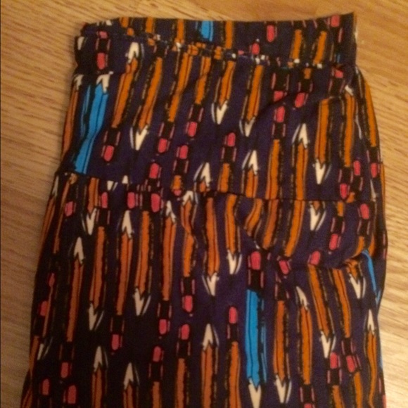 Bnwt Lularoe OS pencil leggings