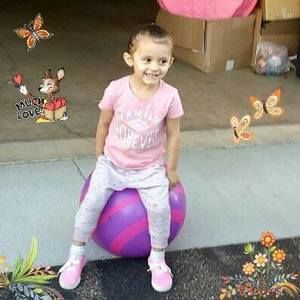 Meet your Posher, Mike n vicki