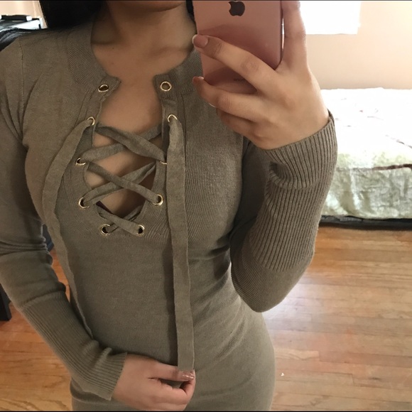 MOVING SALE 💸 Eriko Mid Lace Up Sweater Dress - Picture 3 of 4