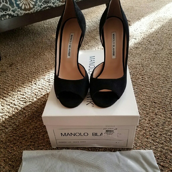 SOLD795$ Manolo Blahnik Alimsta Half-d'Orsay Heels - Picture 2 of 4
