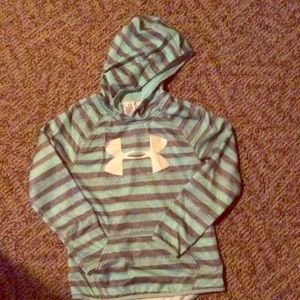 Under Armour hoodie youth barely worn