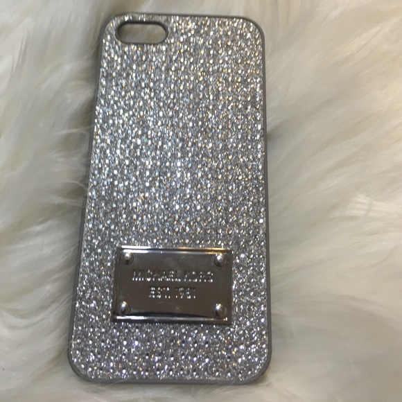 Michael Kors Accessories - Michael Kors iPhone 5/5s Case