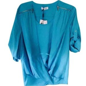 NWT SZ M Calvin Klein Shirt