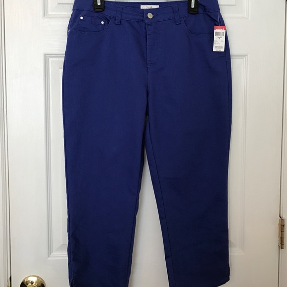 NWT-Jaclyn Smith Collection