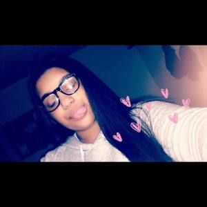 Meet your Posher, Lindsay