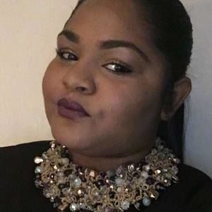 Meet your Posher, Naomi